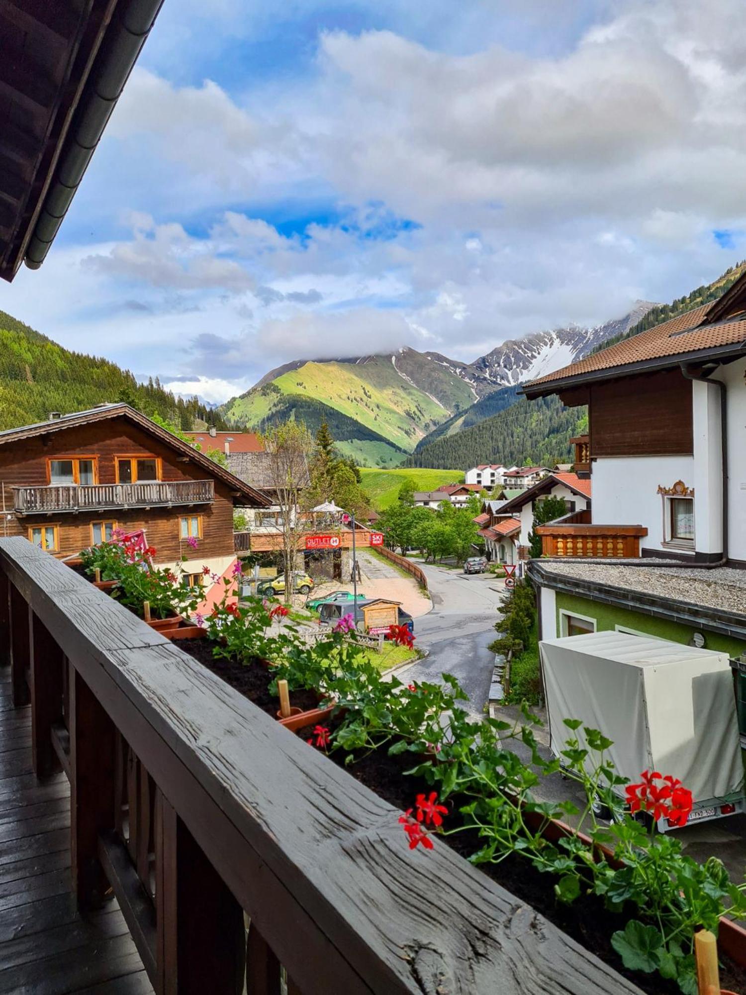 Haus Daheim Bed & Breakfast Berwang Dış mekan fotoğraf